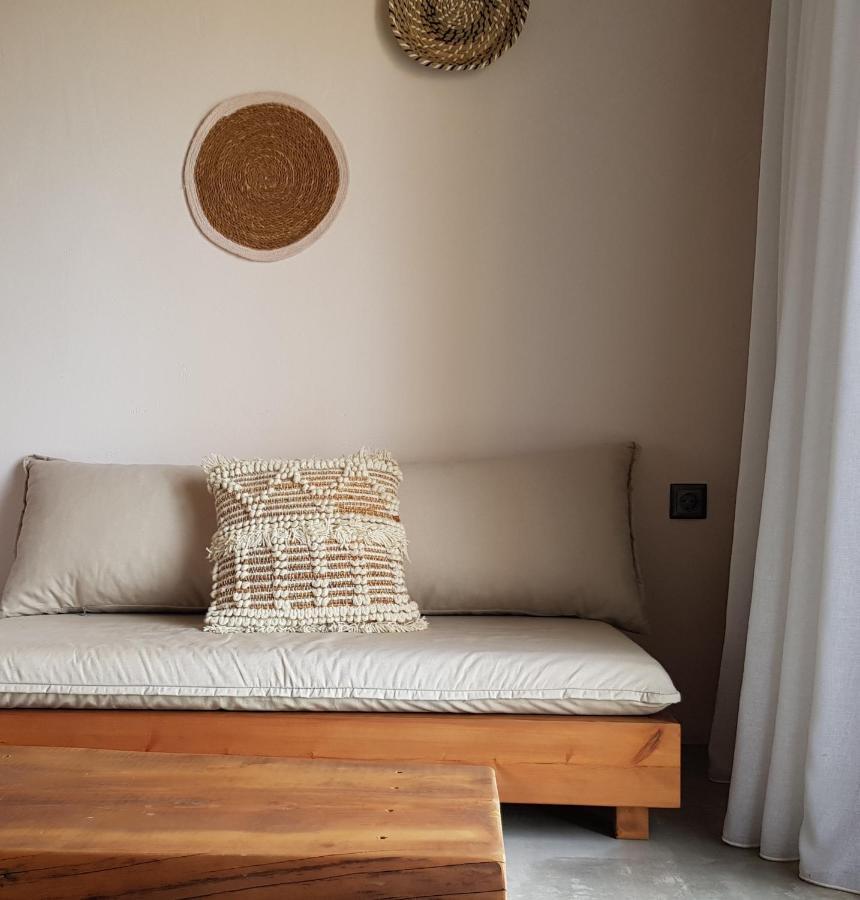 Mira Living Concept Suites Adults Only Kokkini Hani 外观 照片